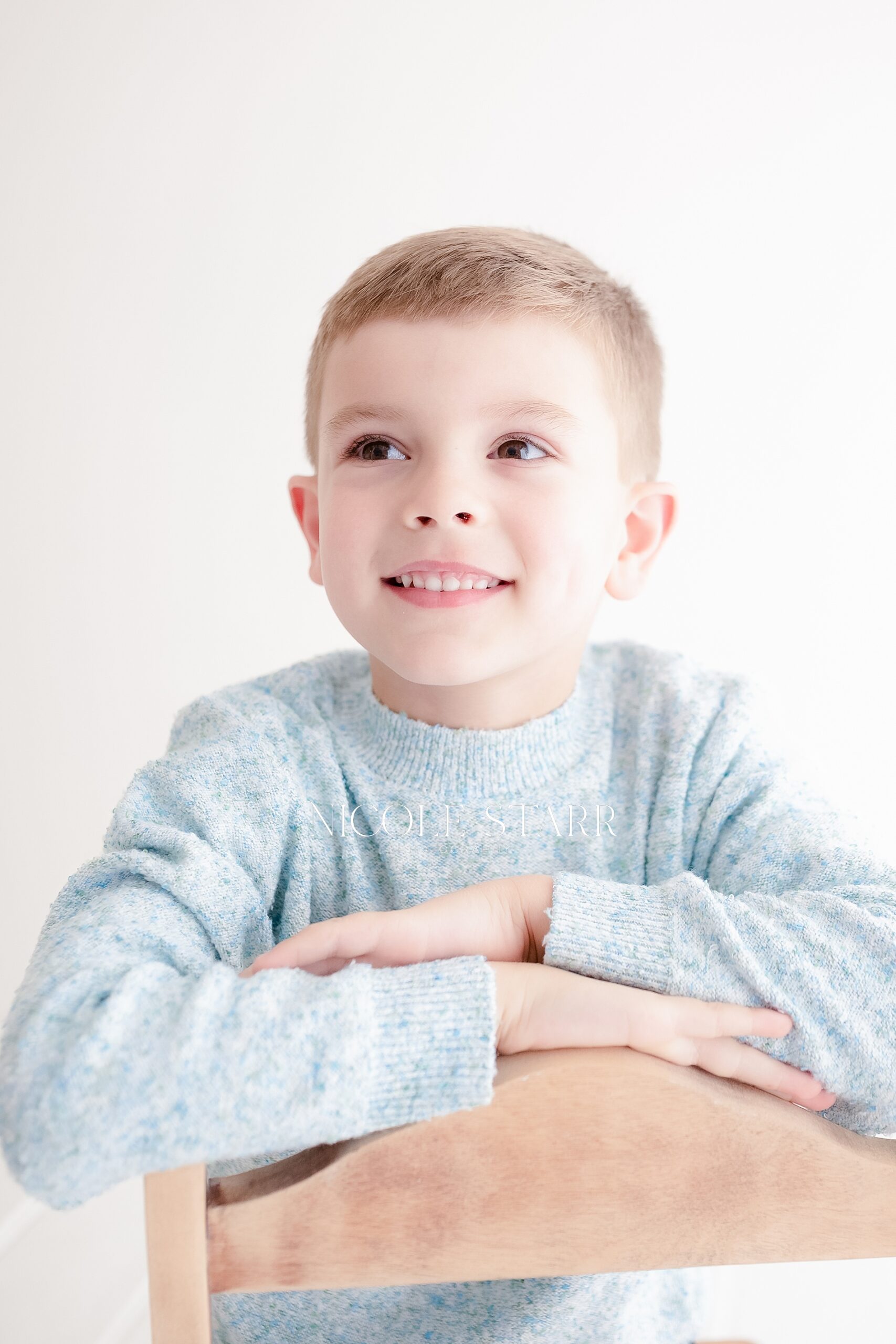 Children's photographer captures timeless Studio Portraits of five year old in Saratoga Springs